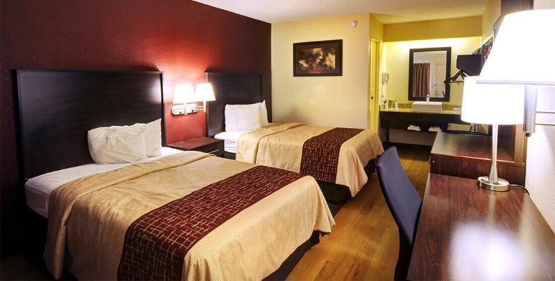 American Inn & Suites Bishop Airport Флинт Экстерьер фото